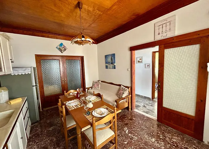 Case de vacanță Bluesunnyparadise Glossa