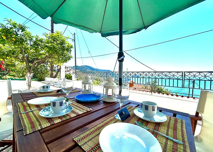 Case de vacanță Bluesunnyparadise Glossa